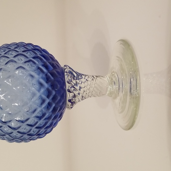 Vintage Blown Glass Diamond Cut Periwinkle Blue Clear Footed Delicate Bud Vase - Picture 5 of 13